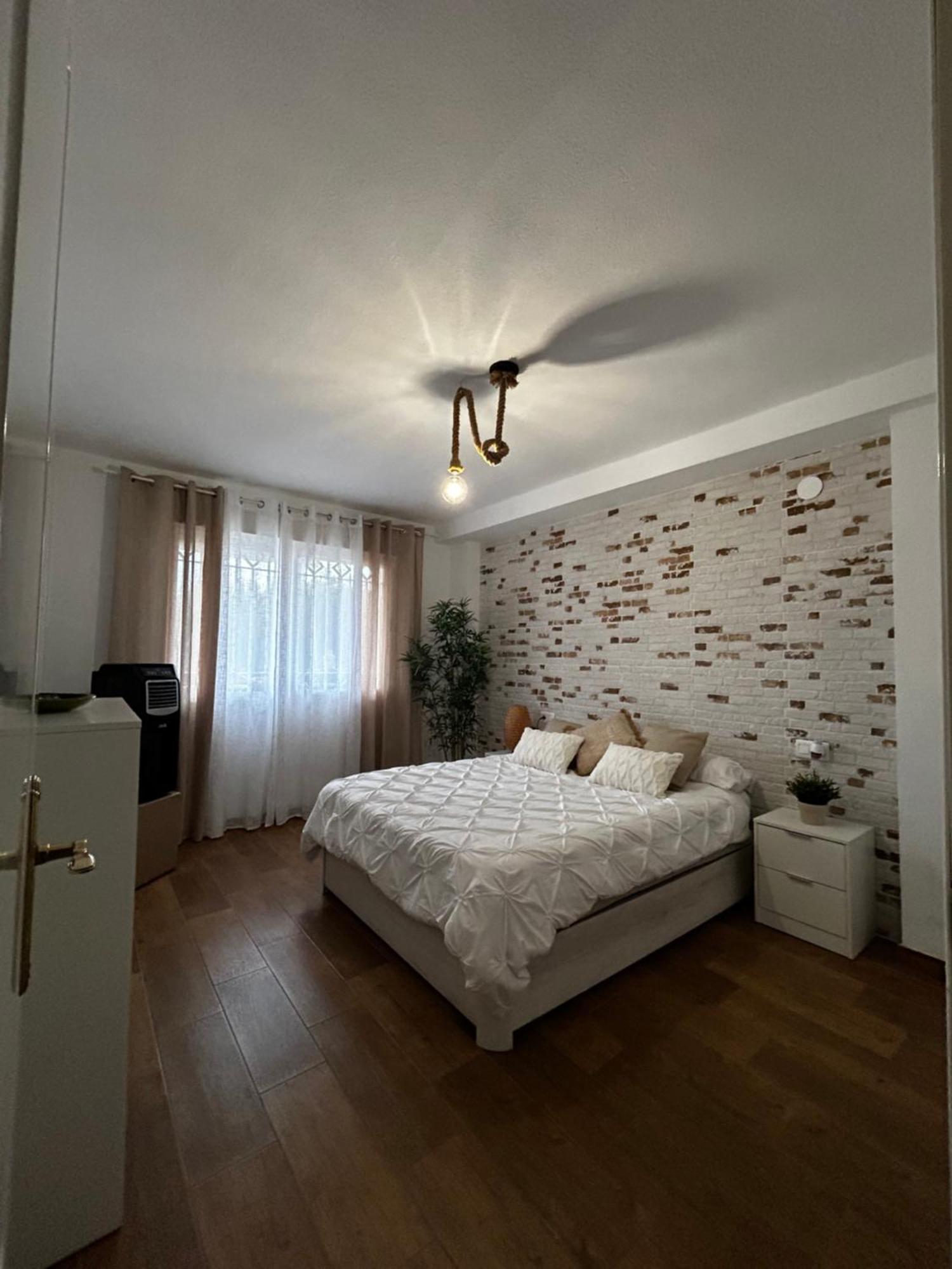Apartamento Con Encanto Cerca De La Playa El Rosario Marbella Luaran gambar