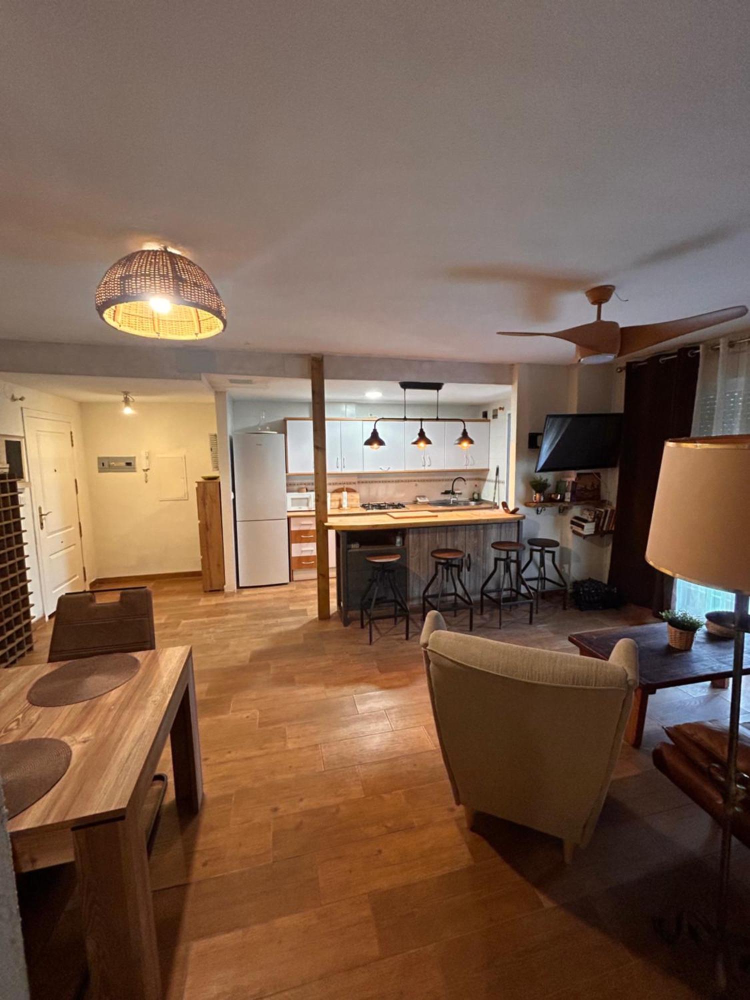 Apartamento Con Encanto Cerca De La Playa El Rosario Marbella Luaran gambar
